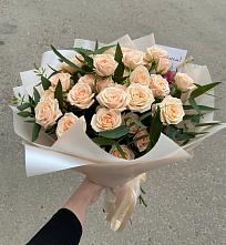 Букет Кремовые розы Латте в Белореченске
